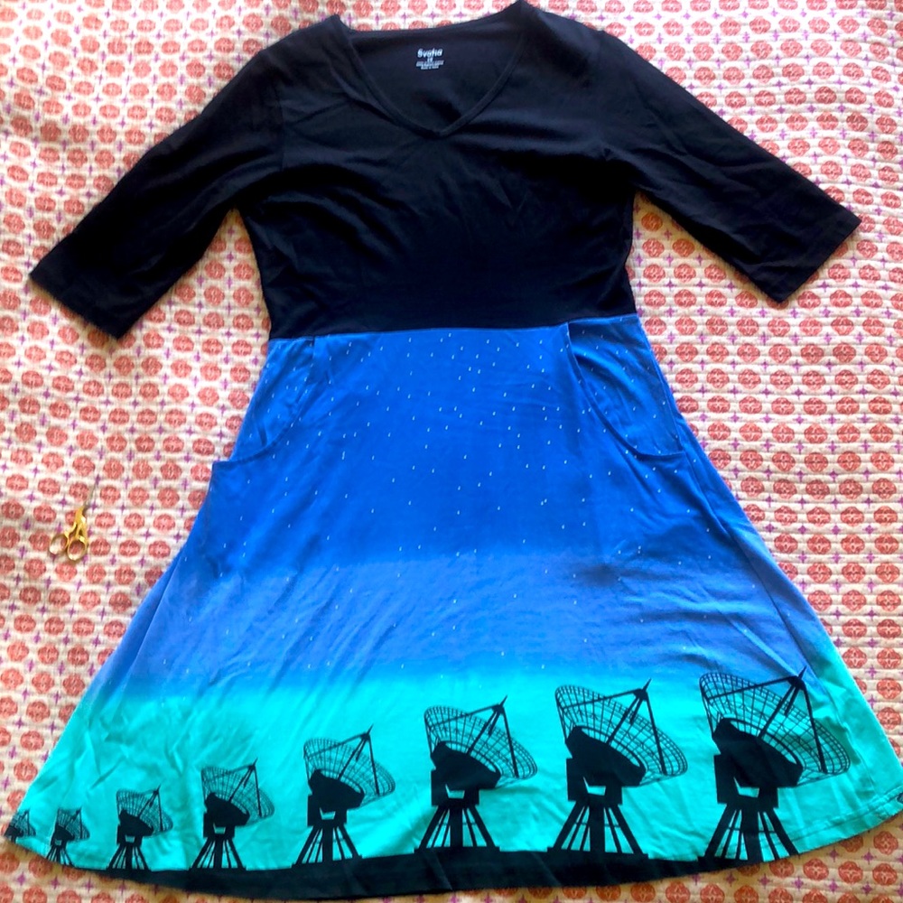 Radio telescope dress 👽